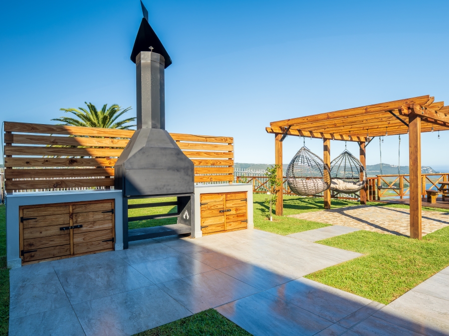 6 Bedroom Property for Sale in Old Place Western Cape